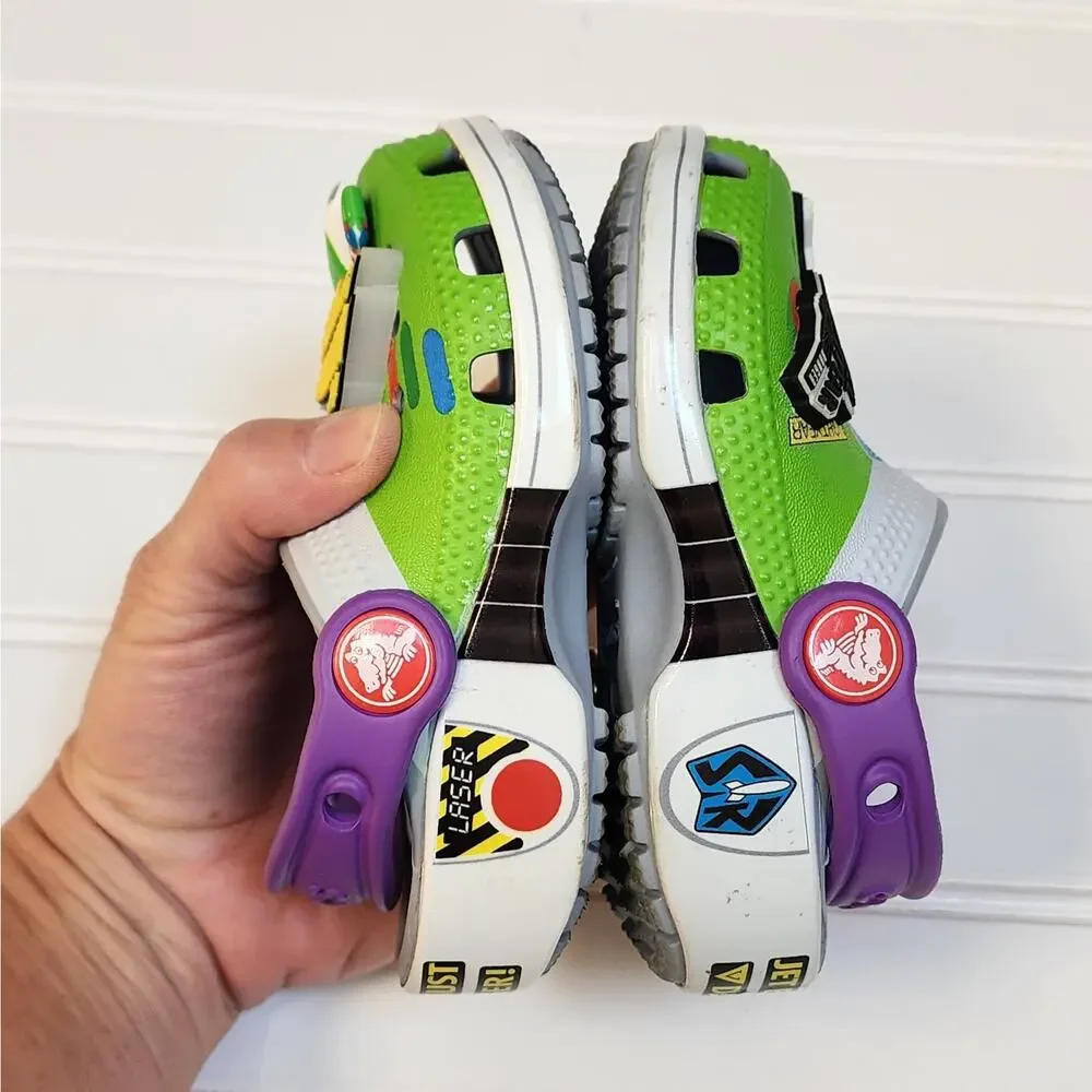 Crocs Toddler Disney Pixar Toy Story Buzz Lightyear Clogs Size 6 Green & Gray